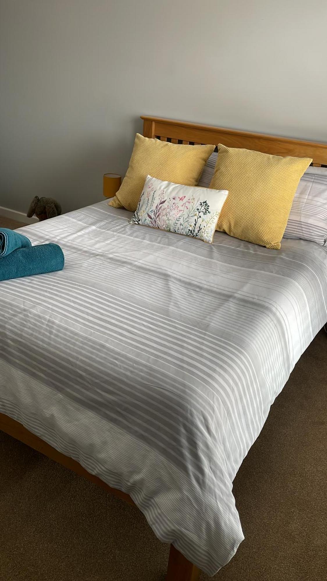 Brownsea Island View Penthouse Apartment Пул Екстериор снимка